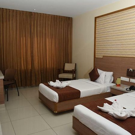 Rathna Residency Hotel Erode Buitenkant foto