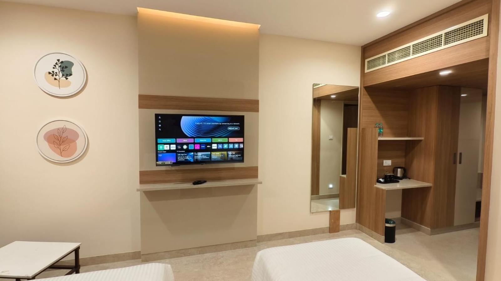 Rathna Residency Hotel Erode Buitenkant foto