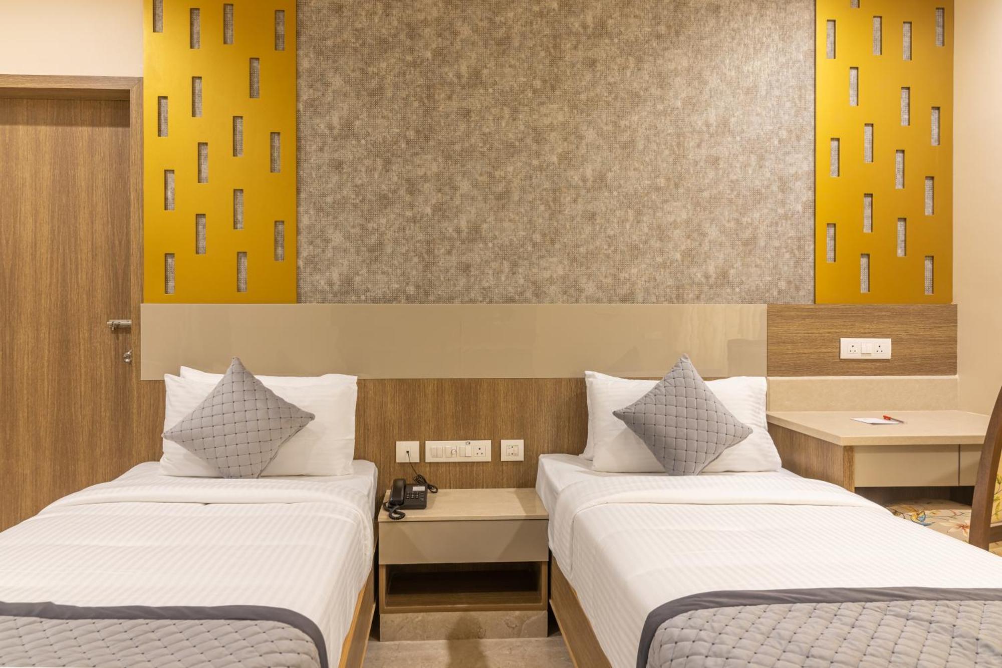 Rathna Residency Hotel Erode Buitenkant foto