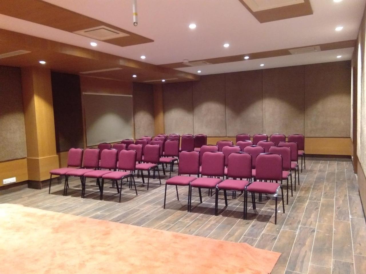 Rathna Residency Hotel Erode Buitenkant foto