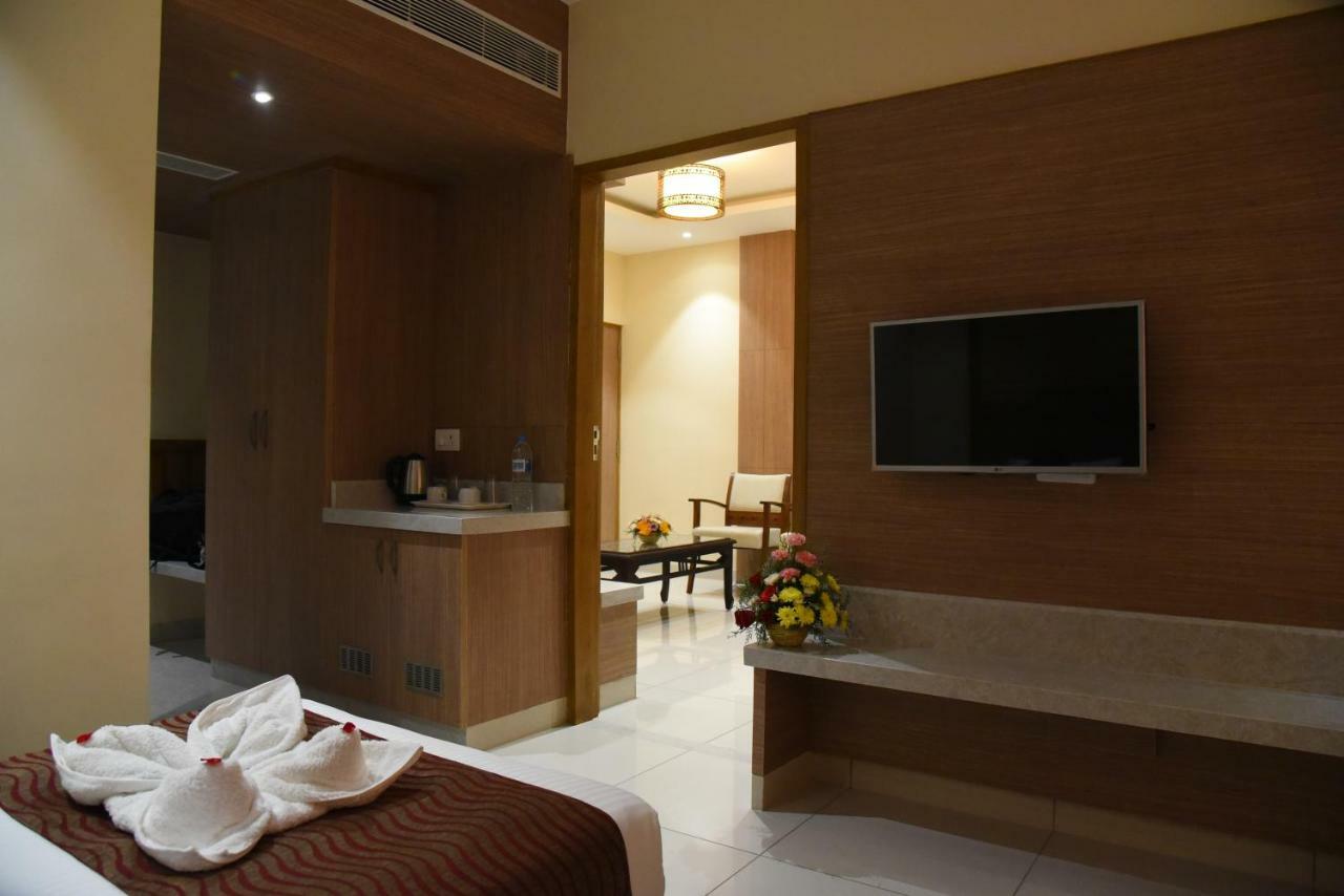 Rathna Residency Hotel Erode Buitenkant foto